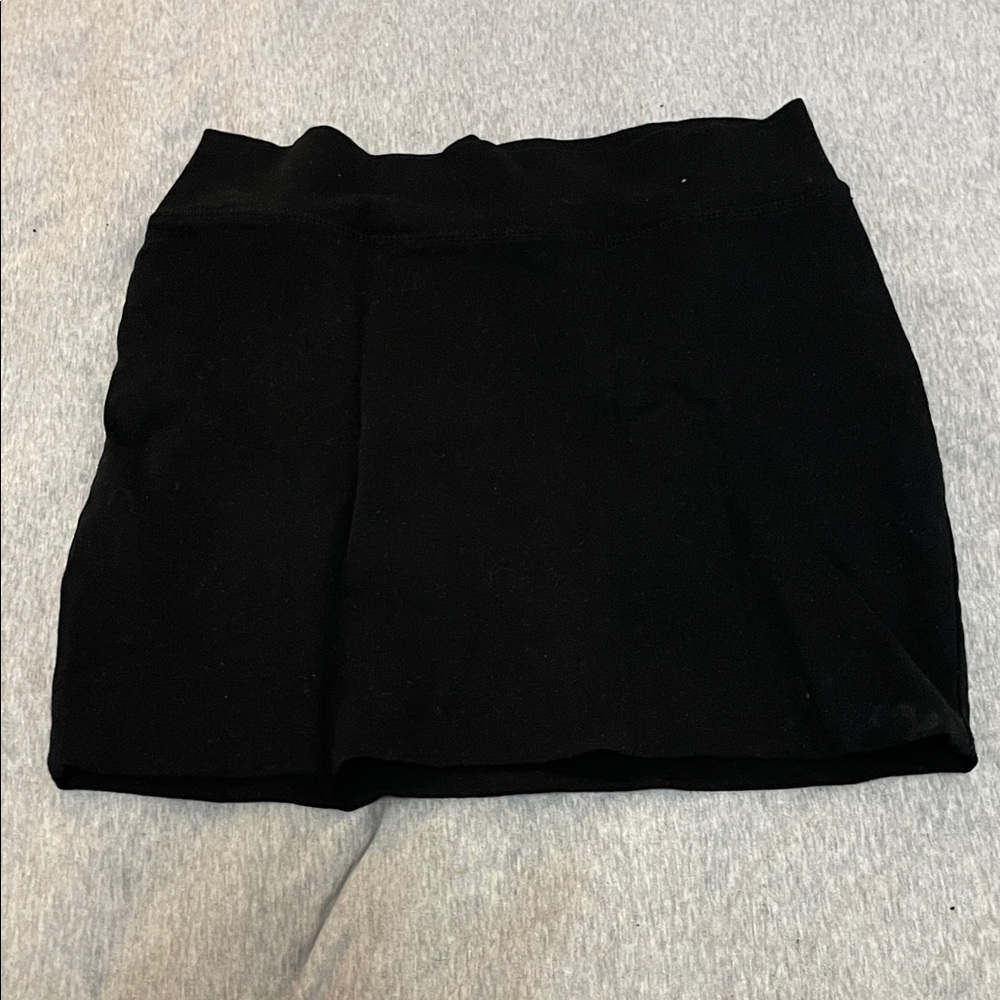 Elegant Black Mini Skirt